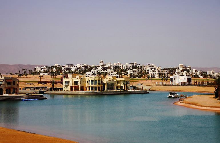 Private Stadtrundfahrt durch El Gouna von Soma Bay aus