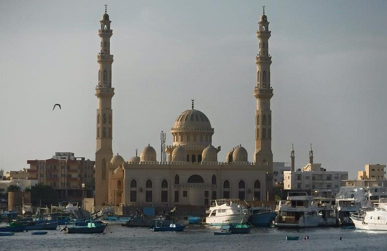 Private Stadtrundfahrt durch Hurghada von Soma Bay aus