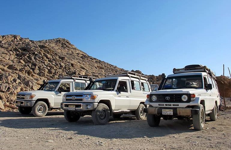 Jeep Safari in Soma Bay mit Kamelreiten & BBQ Abendessen