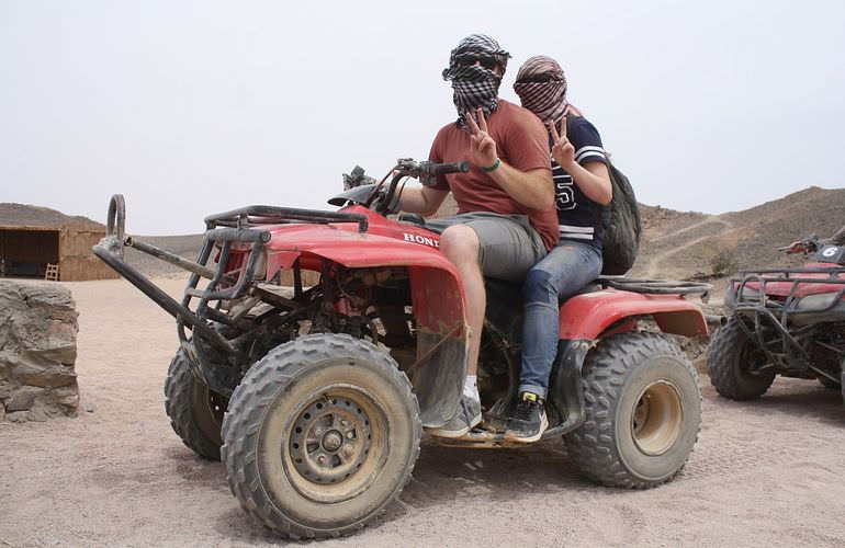 Quad Tour am Nachmittag durch die Wüste von Soma Bay