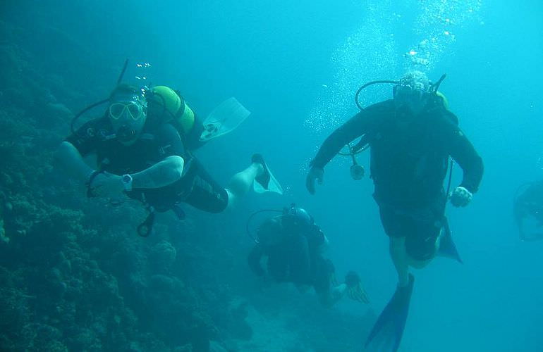 PADI Advanced Open Water Diver, Tauchkurs für Fortgeschrittene in Soma Bay